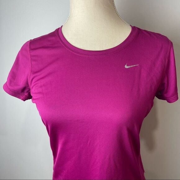 Nike Running Dri-Fir Solid Pink magenta Short Sleeve Lightweight Tee Shirt M - Picture 6 of 11